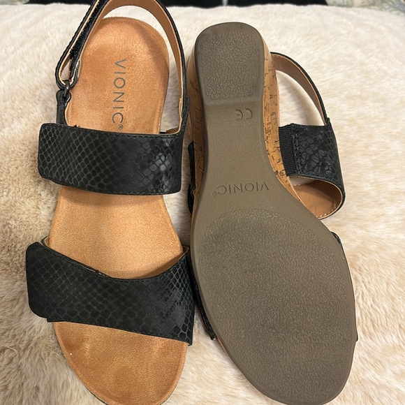 Vionic Womens Kanya Black Slingbacks Size 7 Medium (B, M) - Picture 5 of 10